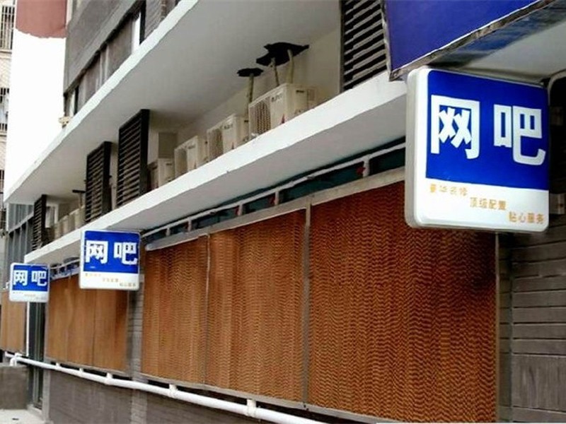 廣州海珠區網吧環境空間通風降溫案例