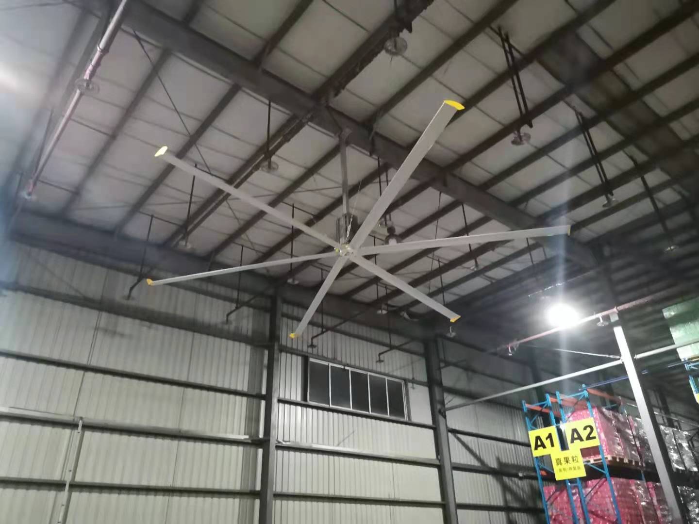 工業大風扇能幫助貨運物流倉庫擺脫悶熱環境